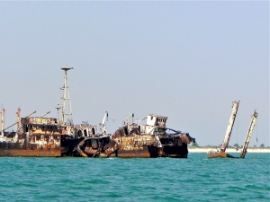 Shipwreck beach luanda